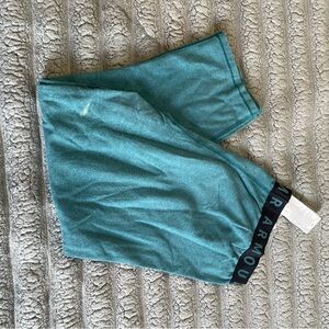 Under Armour Teal Capris